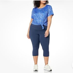 NWT Amazon Essentials Women's Active Sculpt High Rise Capri Legging size 1X Navy